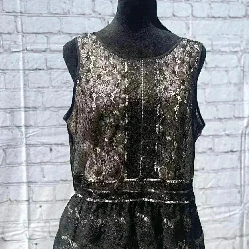 LOFT Black Lace Over Nude Lining Sleevless Top Size LP